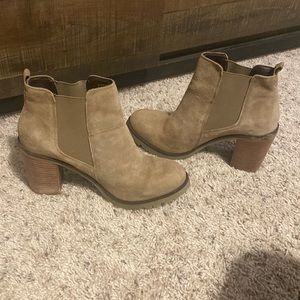 Crevice Women’s Boots
